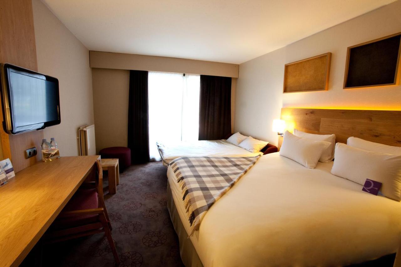 Mercure Saint-Lary Eksteriør bilde